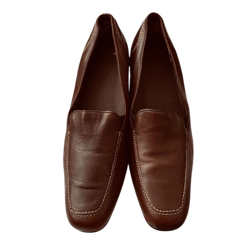 NEW Munro Genuine Brown Leather Shoes. Size 7.5M. Brand New.
